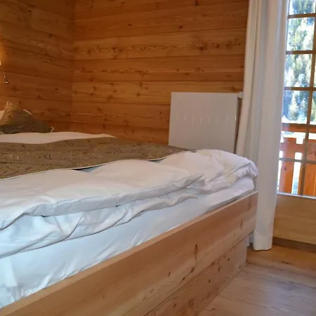 Otel Meleze 3*